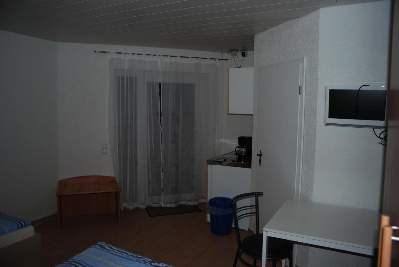 Ferienwohnungen Schaefer Obersulm Esterno foto